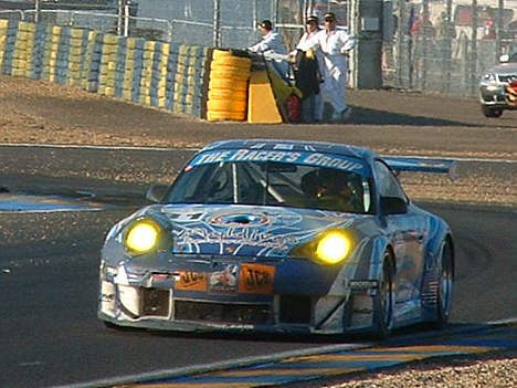 The Racers Group's Porsche, som blandt andet blev kørt af Lars 'Hjulspin' Nielsen i GT klassen.
(Foto: Claude Foubert / infoscourse-org)